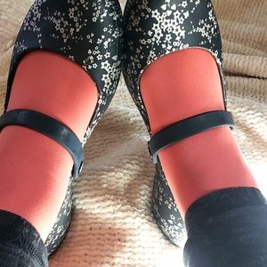 Crocs Mary Jane style size 11 Womens